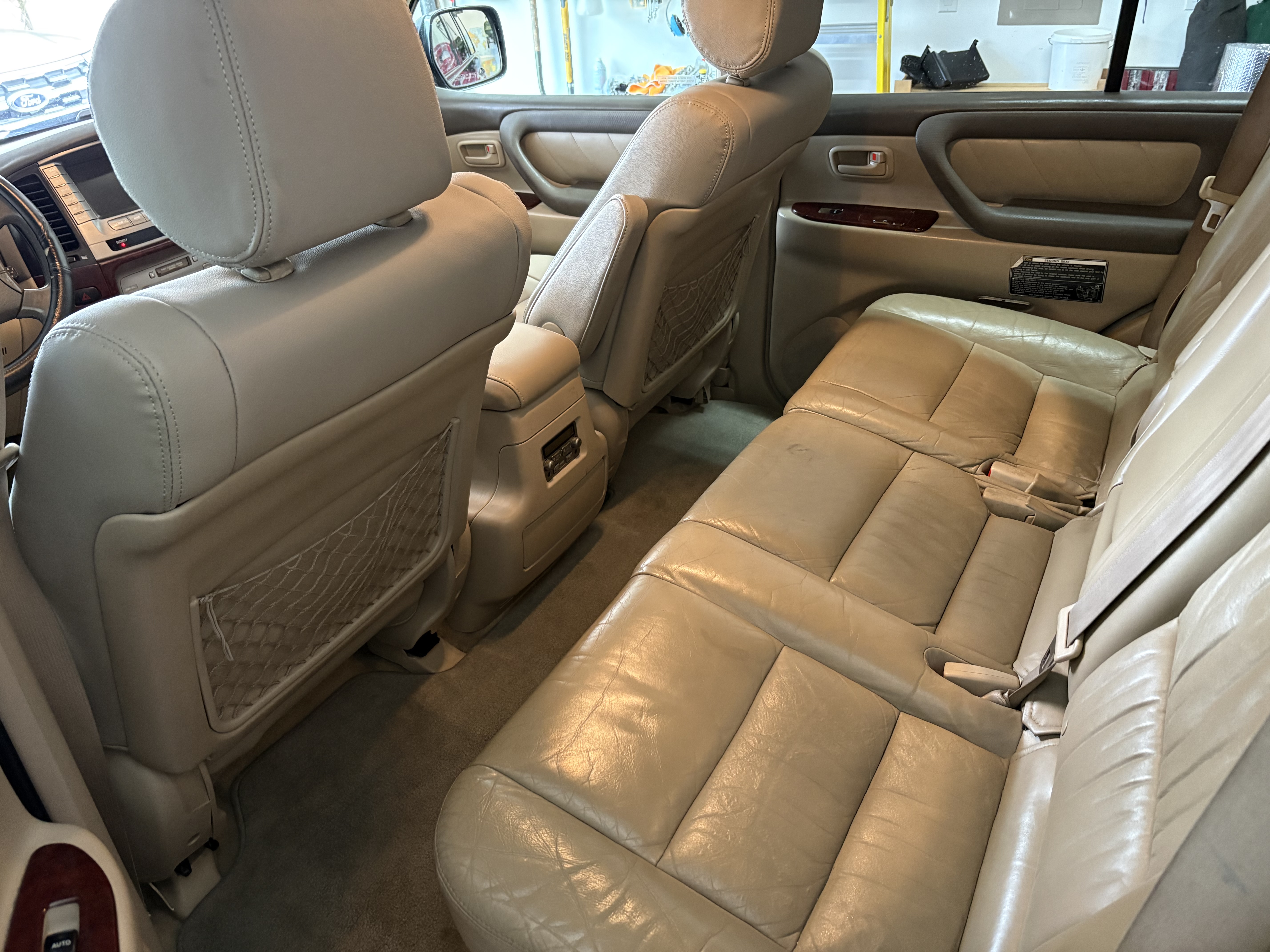 Used 2005 Toyota Land Cruiser w/ Convenience Pkg AWD/4WD image 16
