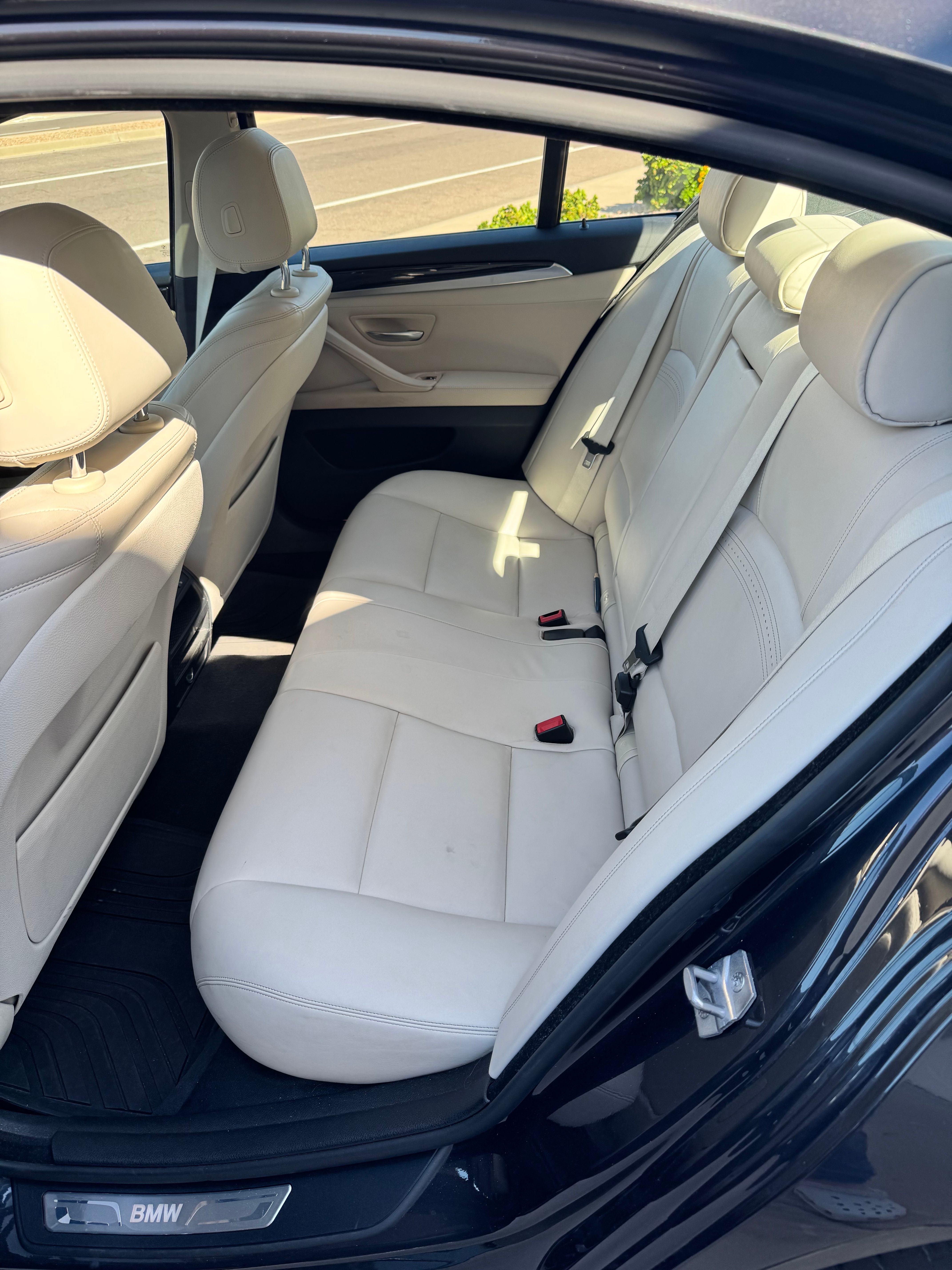 Used 2014 BMW 535d xDrive AWD/4WD image 7