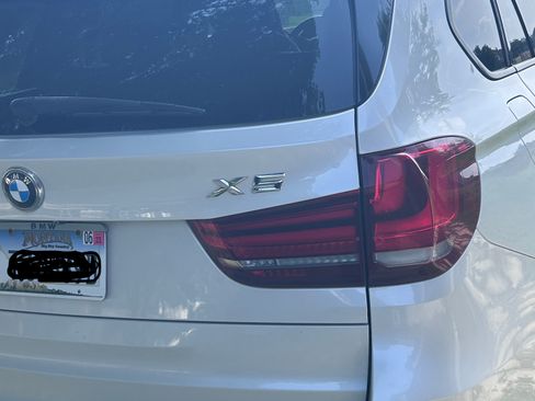 Used 2015 BMW X5 xDrive50i AWD/4WD image 17