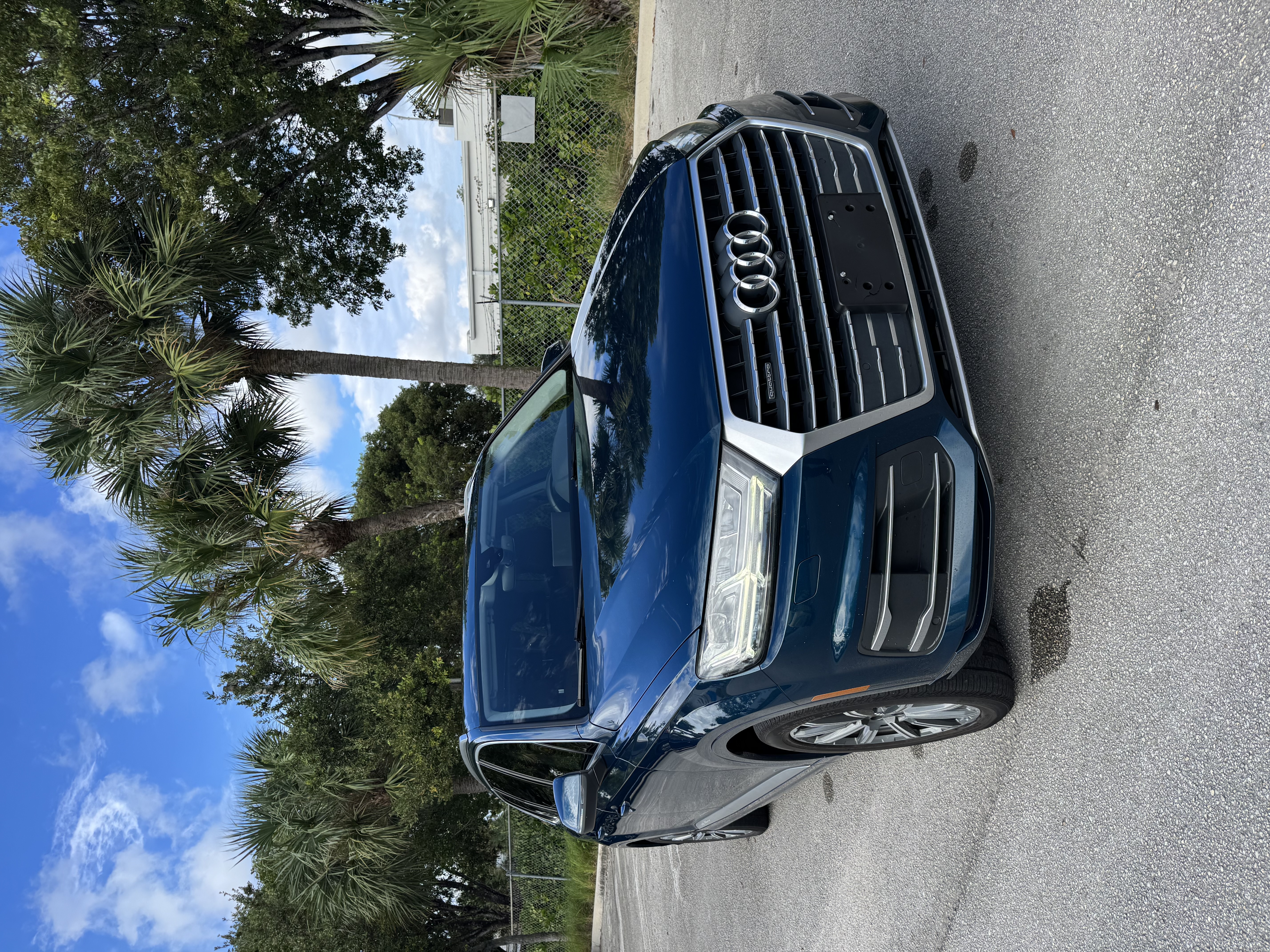 Used 2018 Audi Q7 2.0T Premium Plus w/ Premium Plus Package AWD/4WD image 1