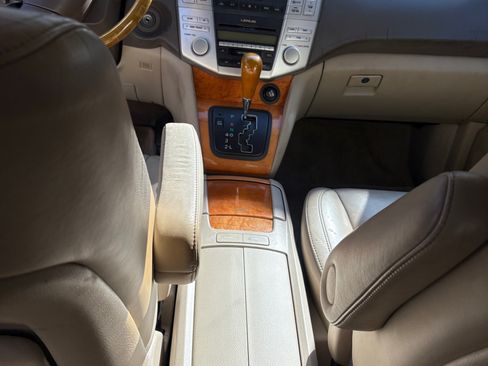 Used 2005 Lexus RX 330 image 6