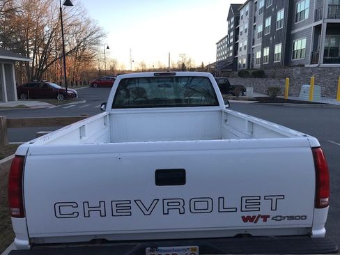 Used 1998 Chevrolet Silverado 1500 2WD Regular Cab image 4