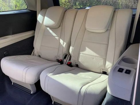 Used 2020 Mercedes-Benz GLS 450 4MATIC image 30