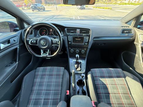 Used 2016 Volkswagen GTI S image 8