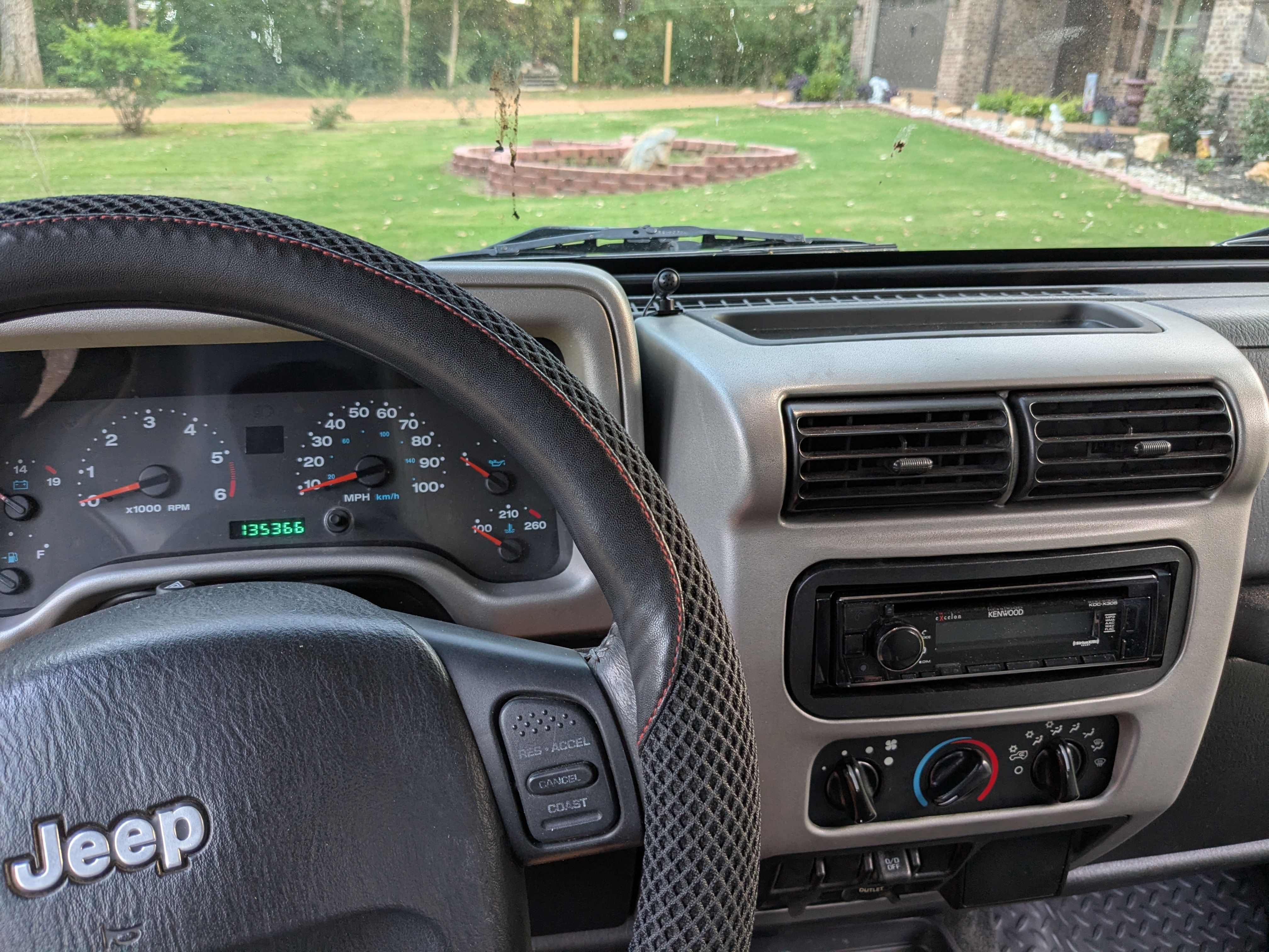 Used 2006 Jeep Wrangler Unlimited AWD/4WD image 11