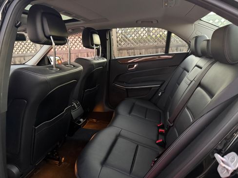 Used 2014 Mercedes-Benz E 350 Sedan image 9