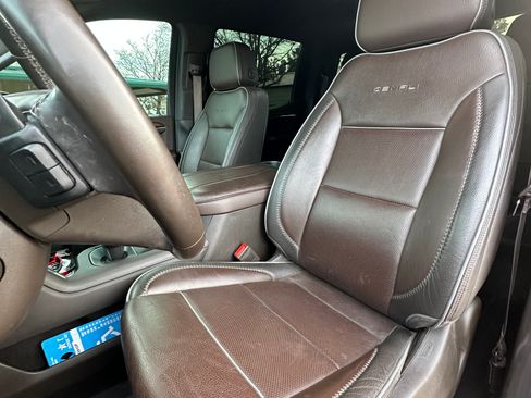 Used 2023 GMC Sierra 1500 Denali image 16