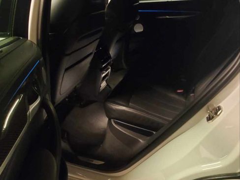 Used 2016 BMW X6 M image 10