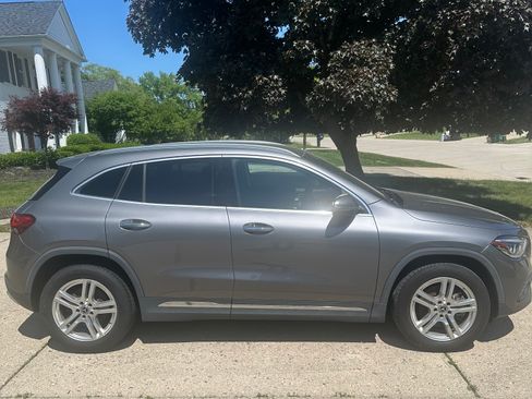 Used 2021 Mercedes-Benz GLA 250 4MATIC image 8