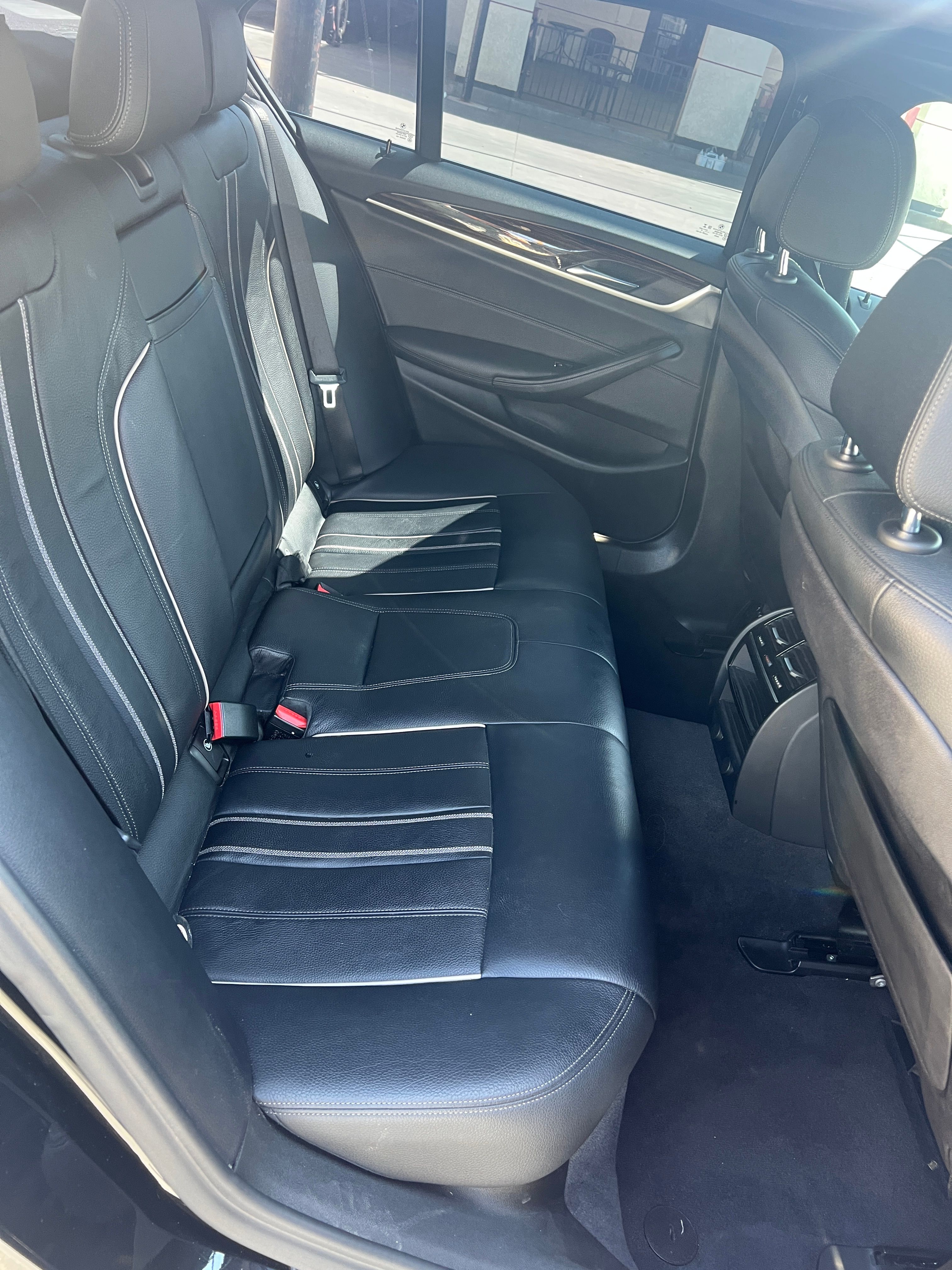 Used 2019 BMW 530i w/ Convenience Package RWD image 6