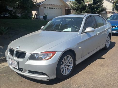 Used 2007 BMW 328i Sedan RWD image 10