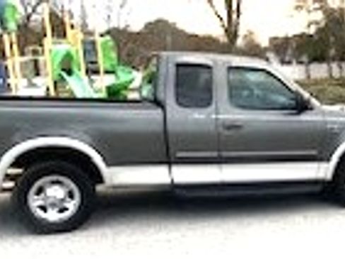 Used 2002 Ford F150 King Ranch image 5