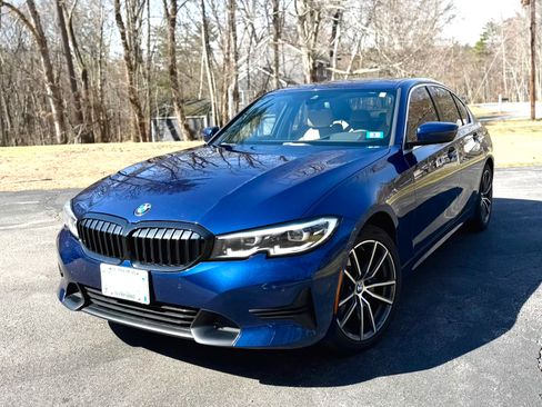 Used 2019 BMW 330i xDrive Sedan w/ Premium Package image 8