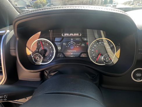 Used 2025 RAM 1500 Laramie w/ Sport Appearance Package image 16