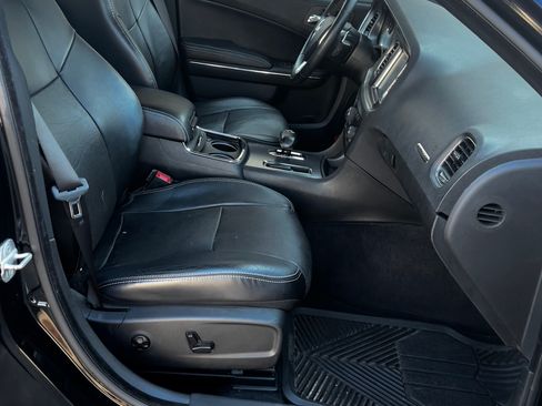 Used 2013 Dodge Charger SXT Plus image 12