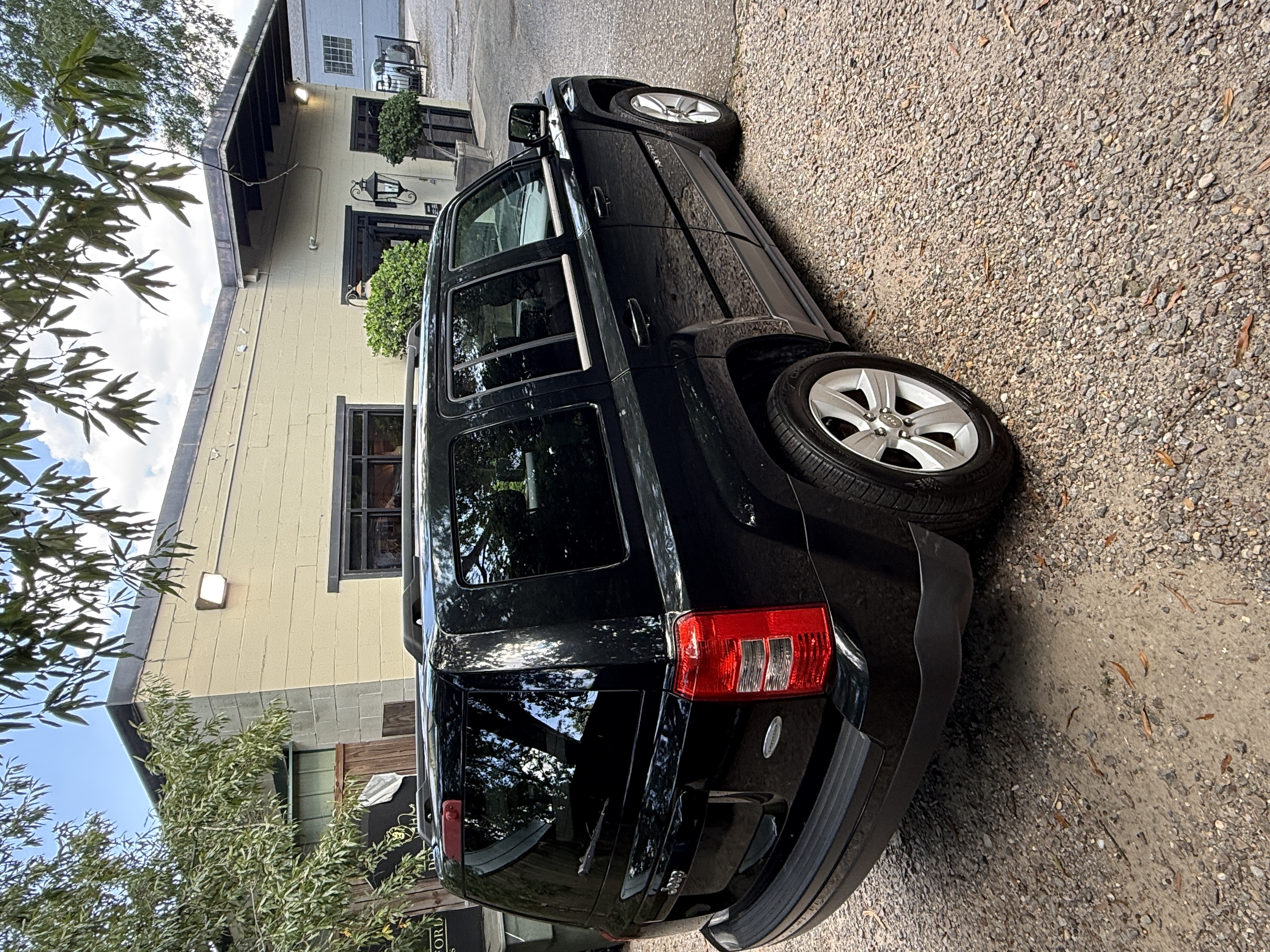 Used 2014 Jeep Patriot Latitude FWD image 5