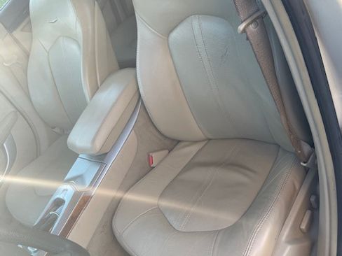 Used 2009 Cadillac CTS 3.6 AWD w/ Wood Trim Package image 9