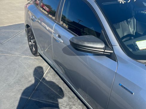 Used 2020 Honda Insight EX image 2