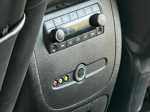 Used 2014 GMC Yukon XL Denali image 14