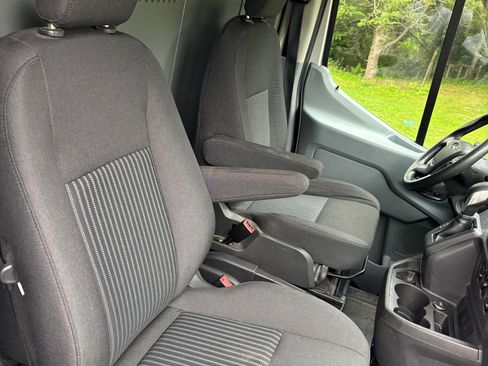 Used 2015 Ford Transit 250 148 High Roof Extended RWD image 6
