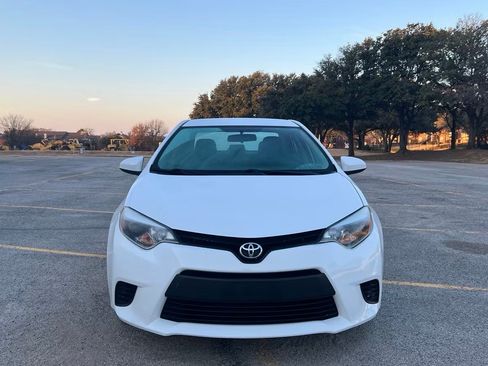 Used 2015 Toyota Corolla L FWD image 5
