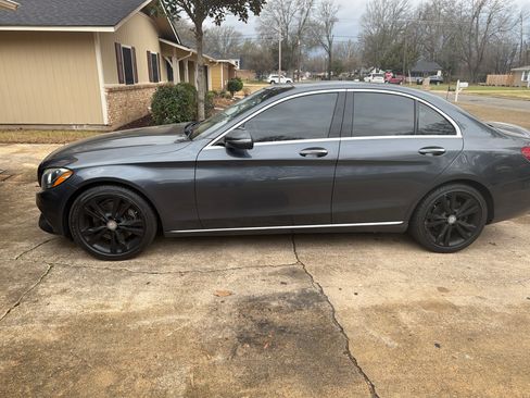 Used 2016 Mercedes-Benz C 300 Sedan image 1