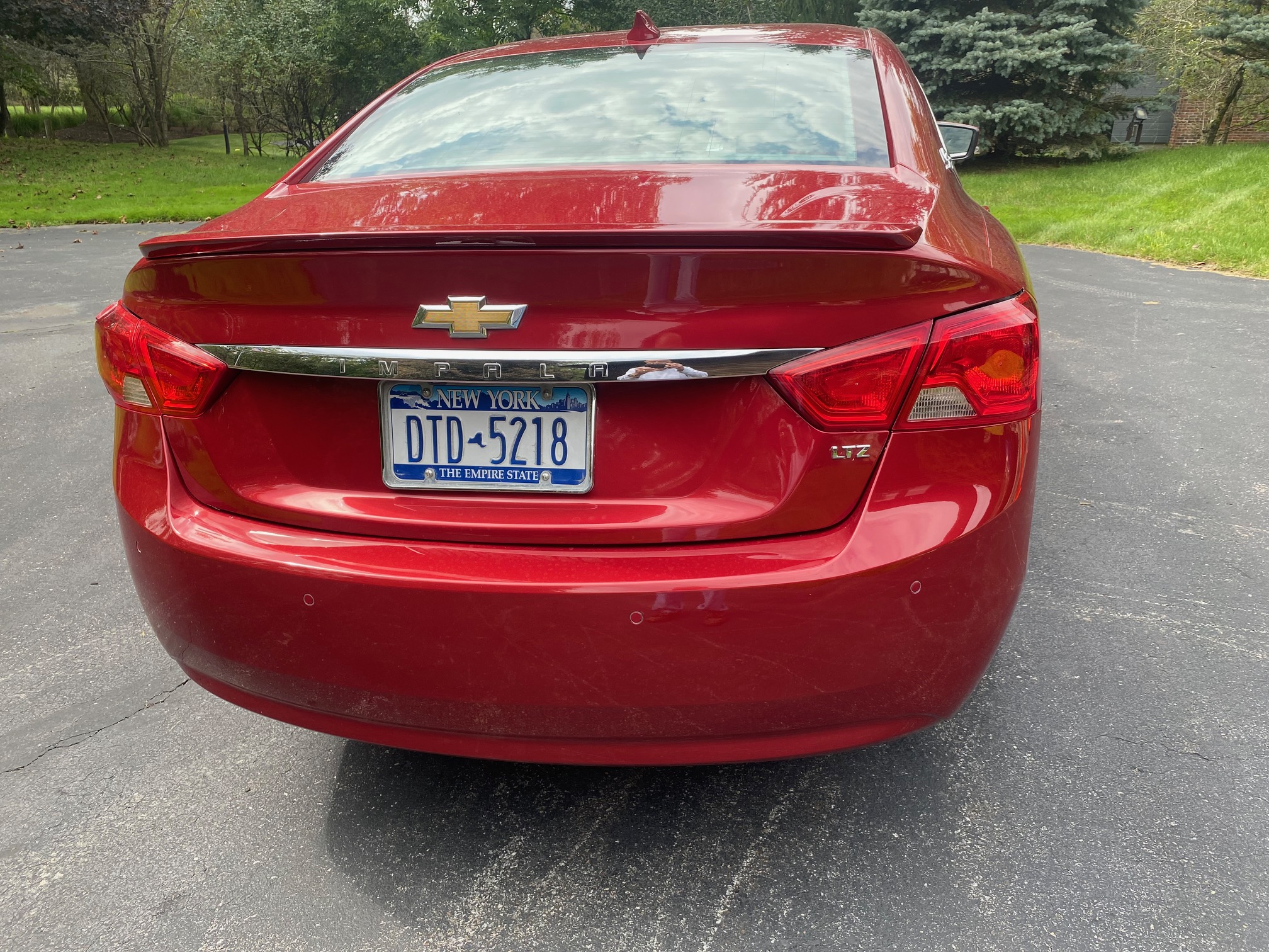 Used 2015 Chevrolet Impala LT w/ Convenience Package FWD image 4