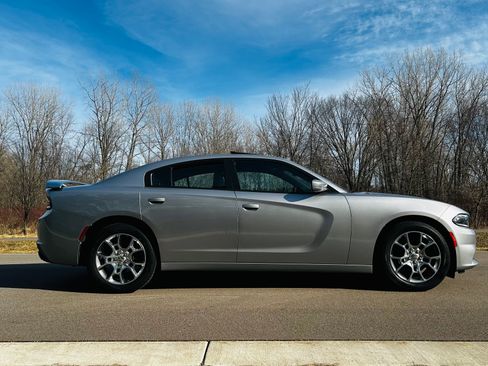 Used 2015 Dodge Charger SXT w/ AWD Plus Group image 11
