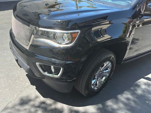 Used 2017 Chevrolet Colorado Z71 RWD image 14