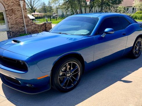 Used 2022 Dodge Challenger GT w/ Blacktop Package AWD/4WD image 4