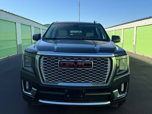 Used 2021 GMC Yukon Denali w/ LPO, Illumination Package image 6