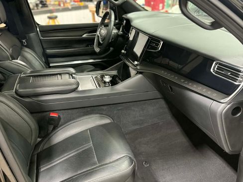 Used 2024 Jeep Grand Wagoneer Series II w/ Quick Order Packagew 28T image 21