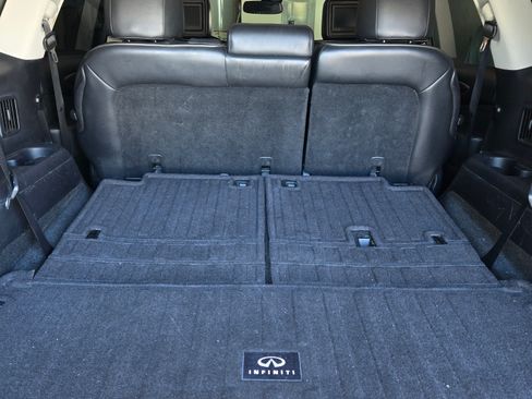 Used 2013 INFINITI JX35 35 Sport Utility 4D w/ Premium Pkg image 11