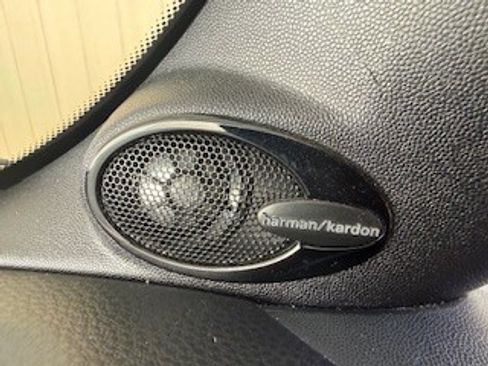 Used 2010 MINI Cooper John Cooper Works image 18