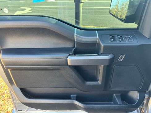 Used 2020 Ford F150 XLT w/ Equipment Group 302A Luxury image 18