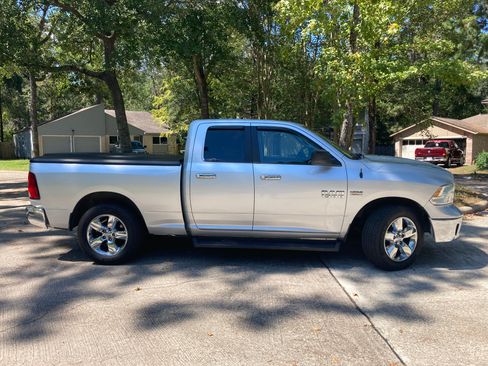 Used 2016 RAM 1500 Big Horn image 2