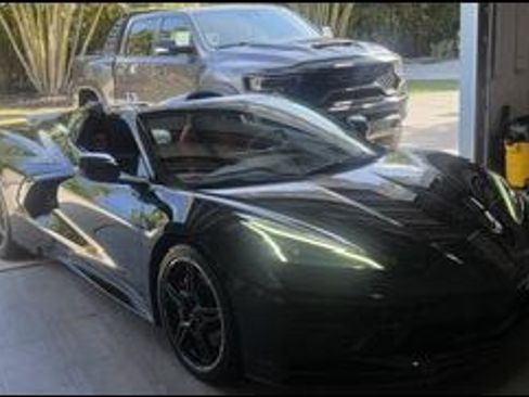 Used 2020 Chevrolet Corvette Stingray Premium Conv w/ 3LT Preferred Equipment Group image 5