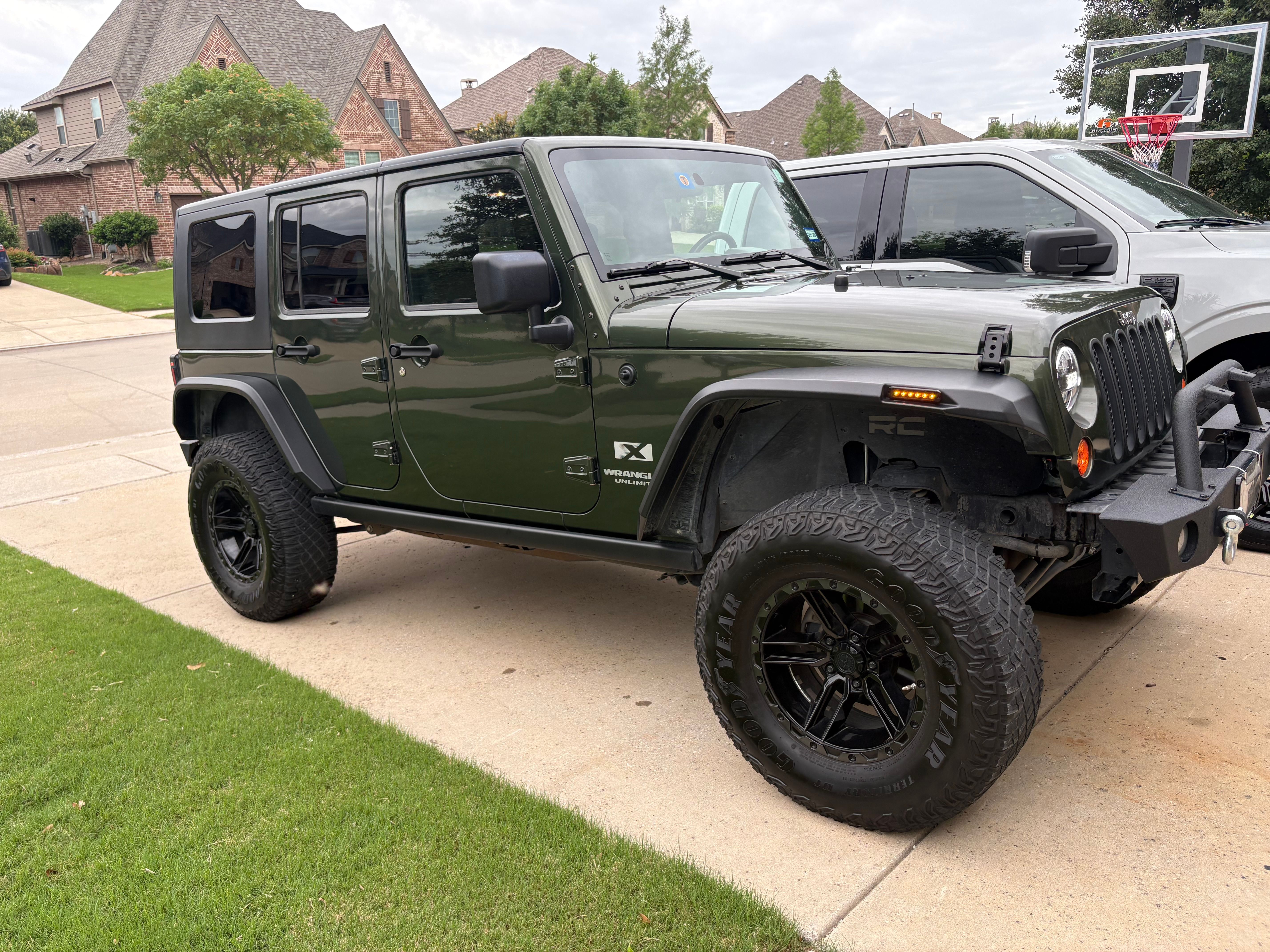 Used 2008 Jeep Wrangler Unlimited X AWD/4WD image 10