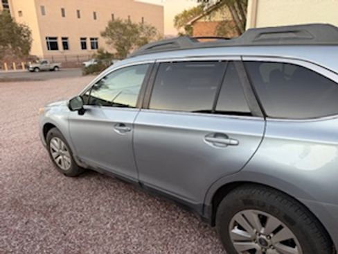 Used 2016 Subaru Outback 2.5i Premium image 5