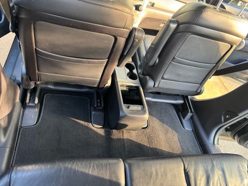 Used 2009 Honda CR-V EX-L image 11