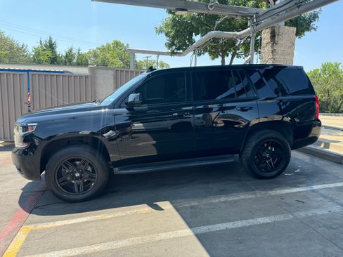 Used 2016 Chevrolet Tahoe 4WD image 2