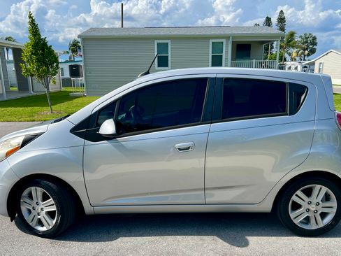 Used 2015 Chevrolet Spark LT FWD image 5