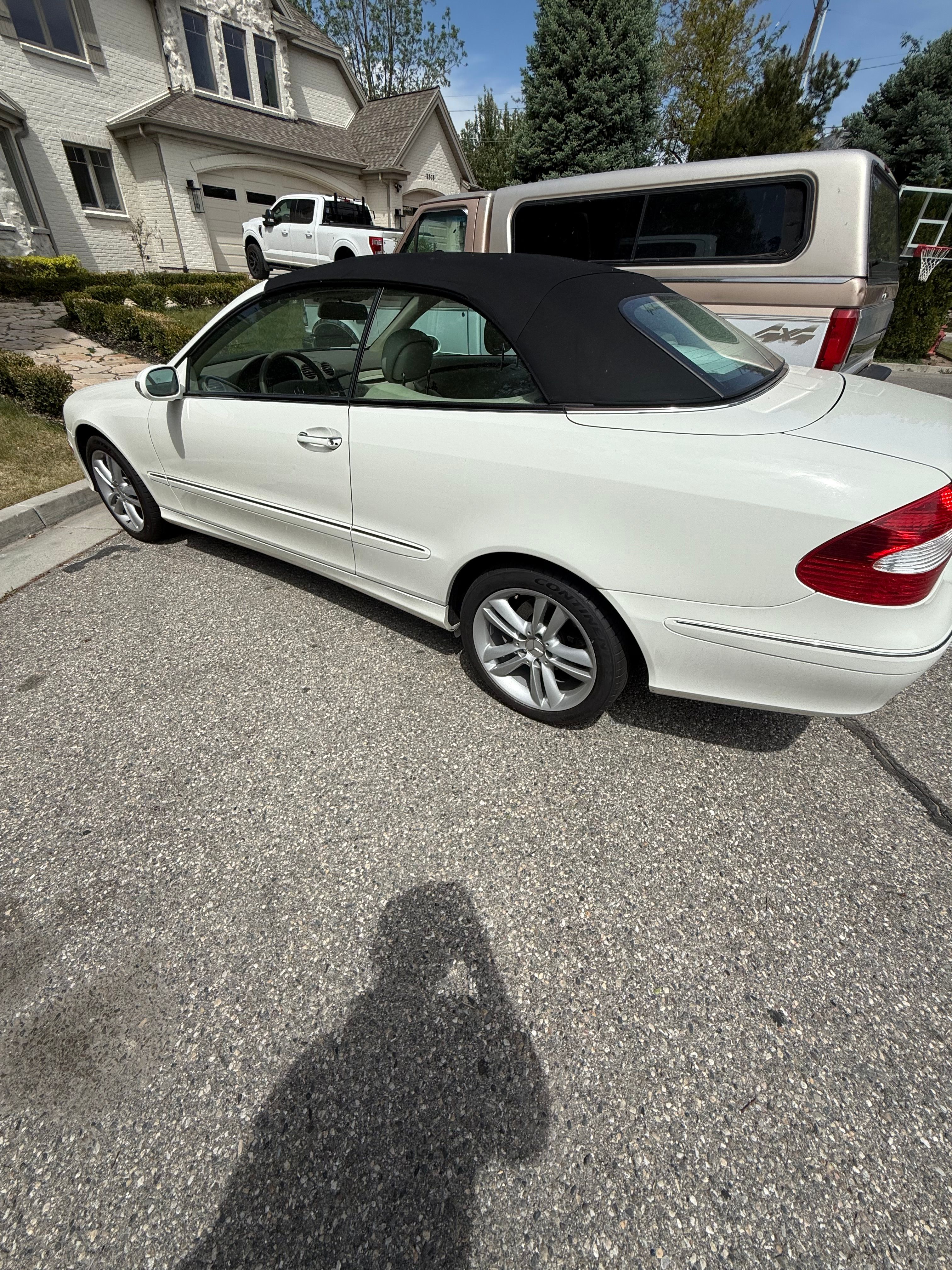 Used 2007 Mercedes-Benz CLK 350 Cabriolet image 1