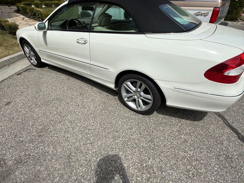 Used 2007 Mercedes-Benz CLK 350 Cabriolet image 1