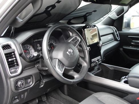 Used 2023 RAM 1500 Big Horn image 6