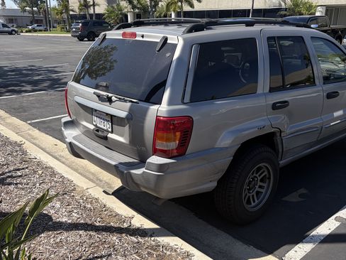 Used 2001 Jeep Grand Cherokee Laredo image 4