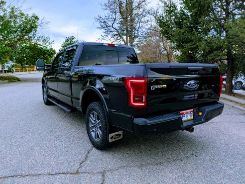 Used 2017 Ford F150 Lariat w/ Equipment Group 502A Luxury AWD/4WD image 5