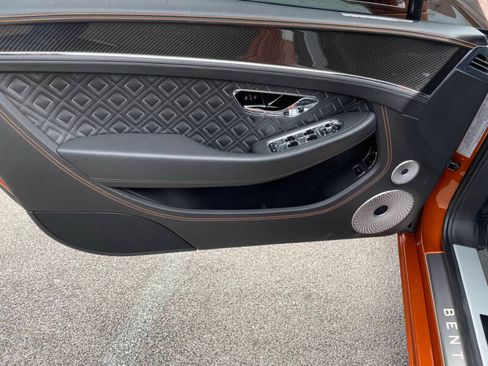 Used 2021 Bentley Continental GT image 10