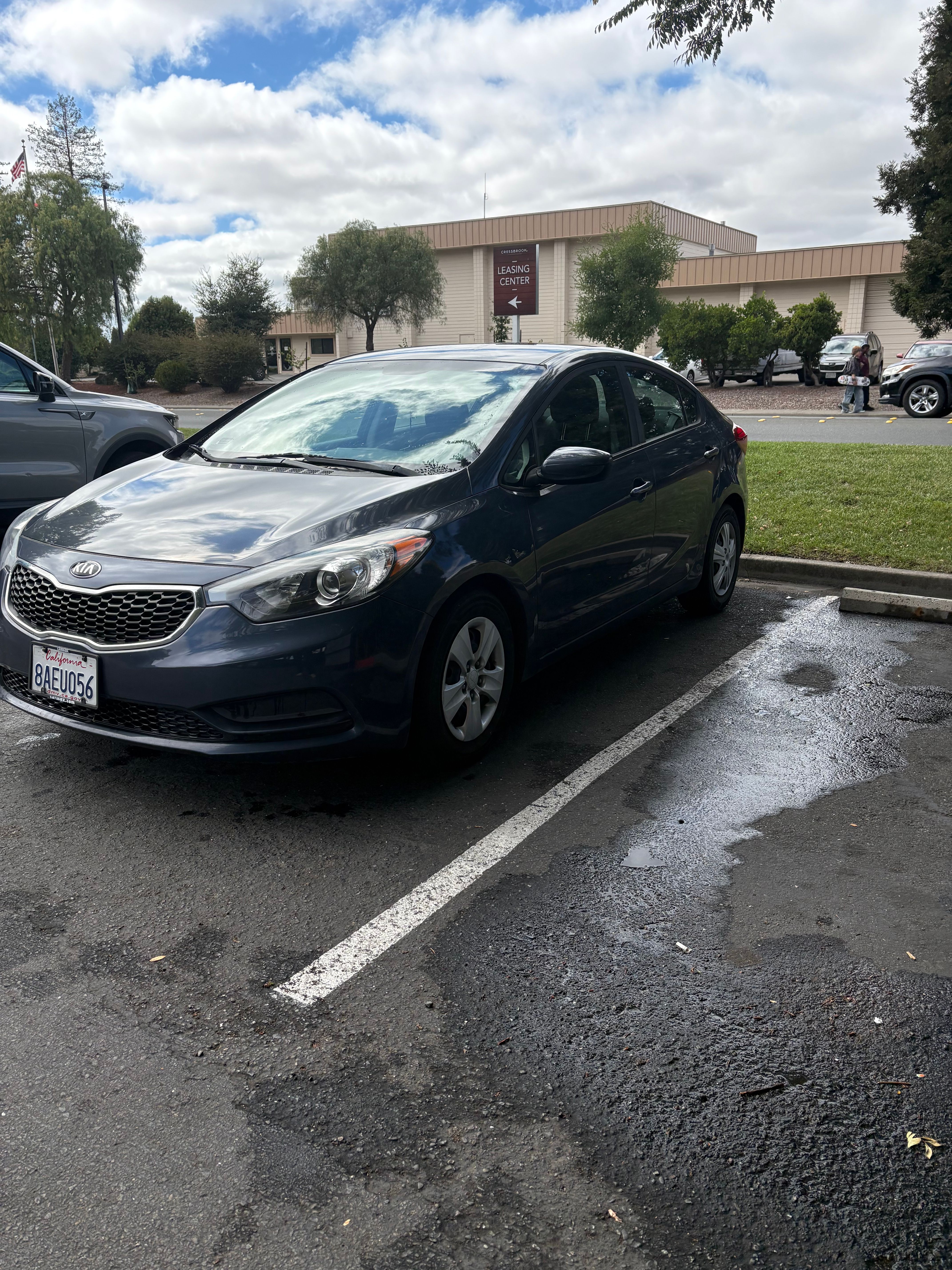 Used 2016 Kia Forte LX FWD image 2