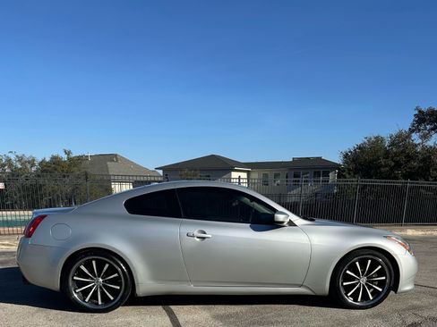 Used 2008 INFINITI G37 Journey w/ Premium Pkg image 8